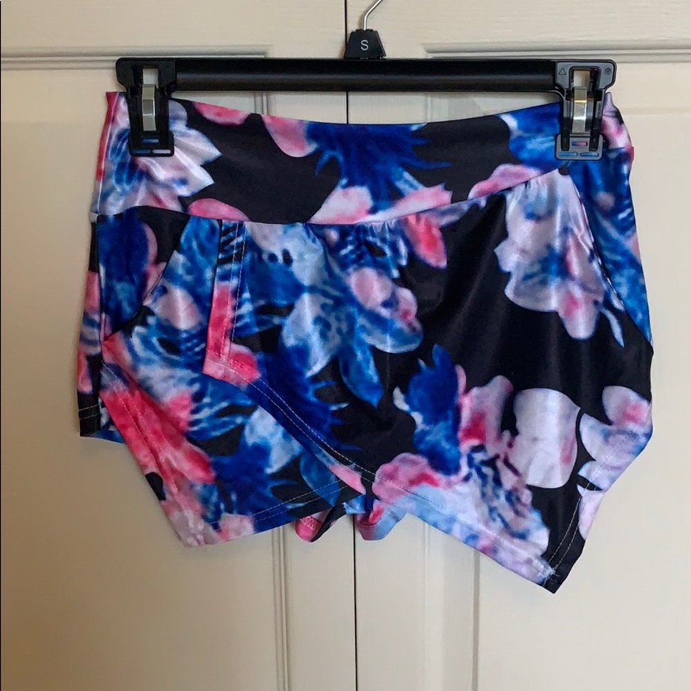 New floral skort